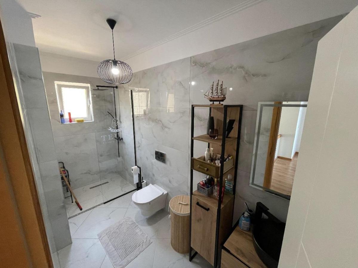 Teuta- Luxury Penthouse 200M2 Daire Saranda Dış mekan fotoğraf