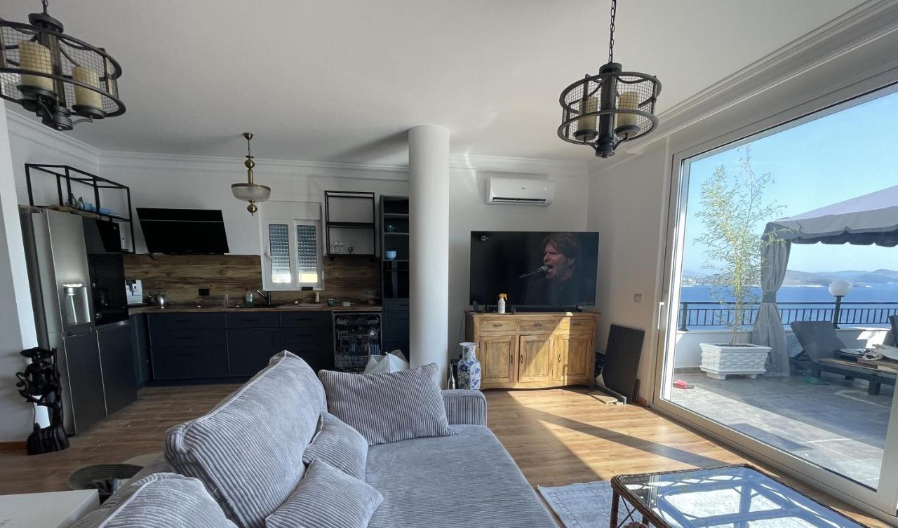 Teuta- Luxury Penthouse 200M2 Daire Saranda Dış mekan fotoğraf
