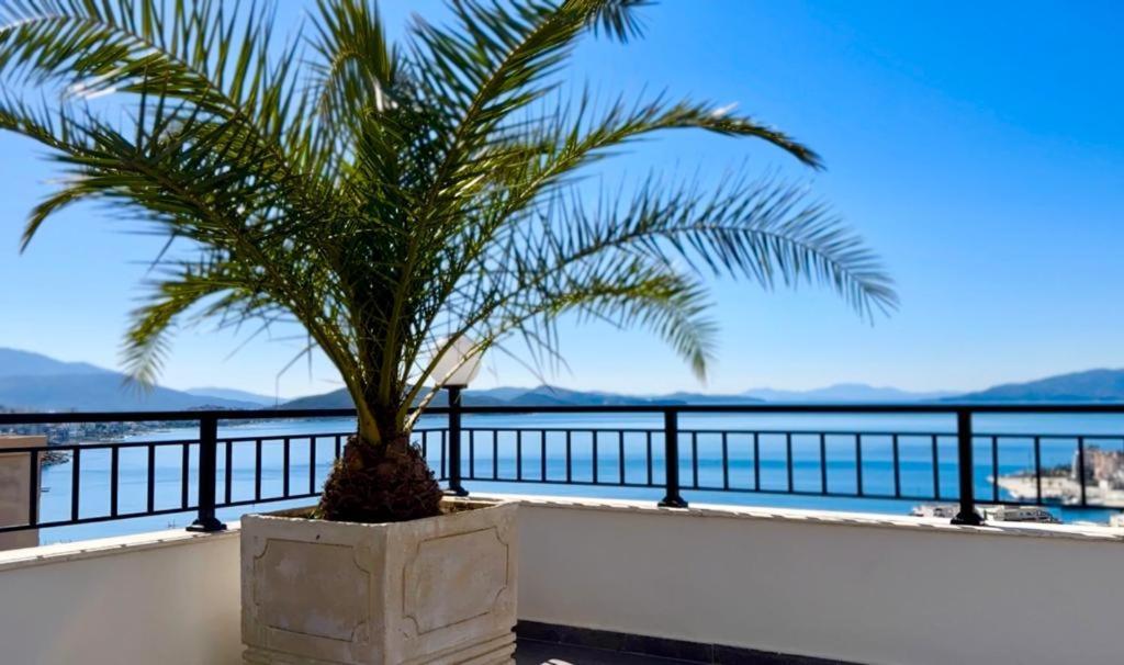 Teuta- Luxury Penthouse 200M2 Daire Saranda Dış mekan fotoğraf